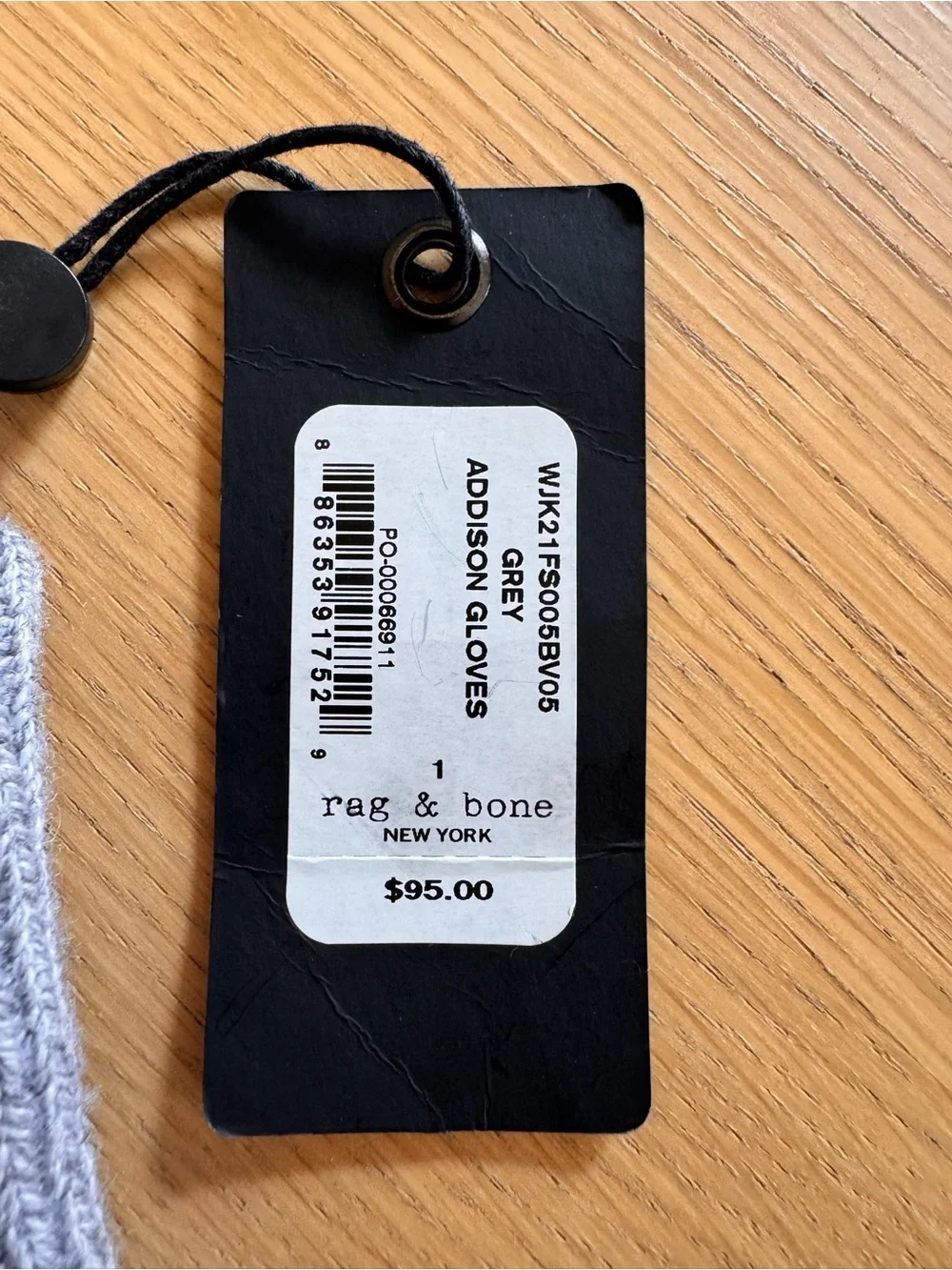 rag & bone Light Gray Knit Women’s Gloves